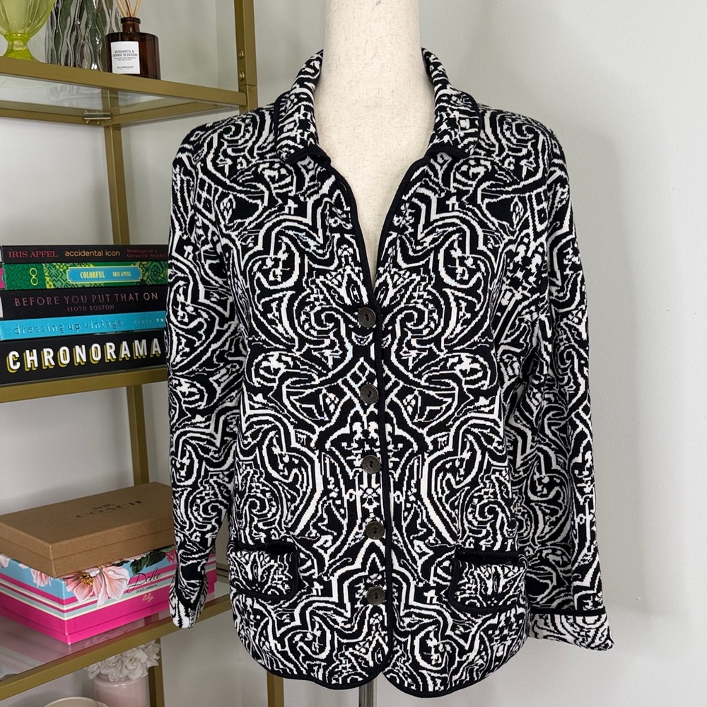 Chico's Black & White Geometric Design Cardigan Sweater